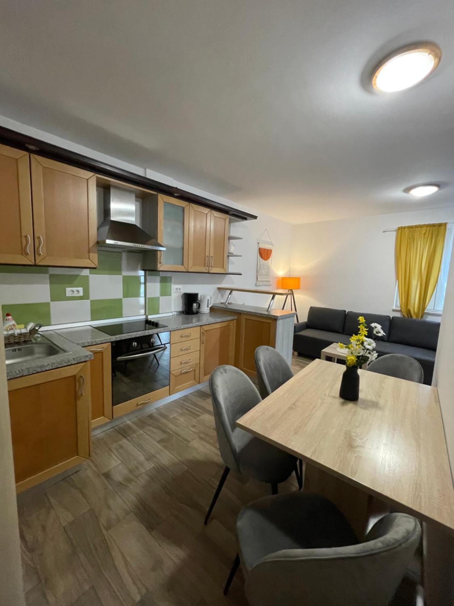 נזרין Apartmani Danica מראה חיצוני תמונה