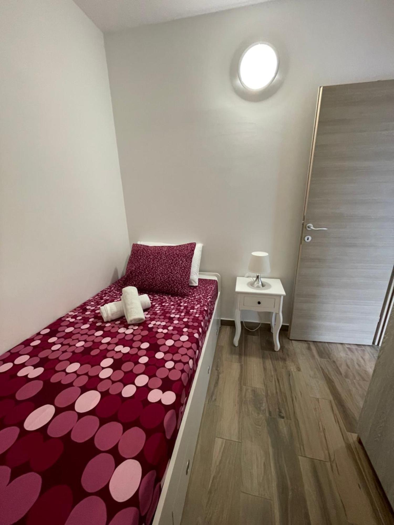 נזרין Apartmani Danica מראה חיצוני תמונה