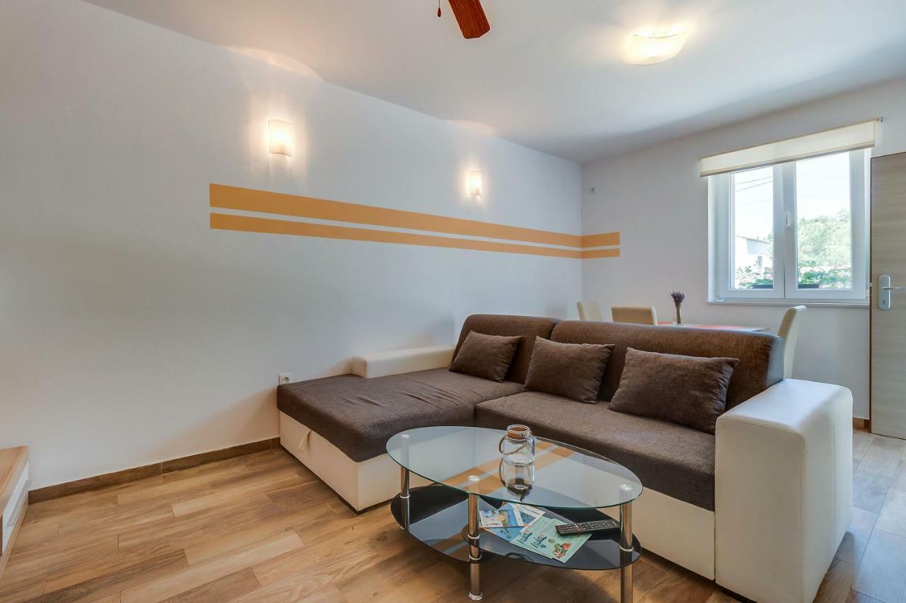 נזרין Apartmani Danica מראה חיצוני תמונה