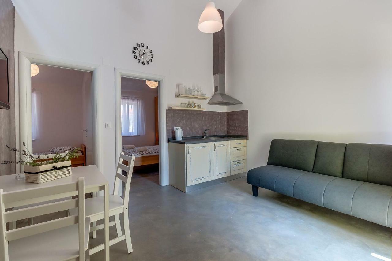נזרין Apartmani Danica מראה חיצוני תמונה