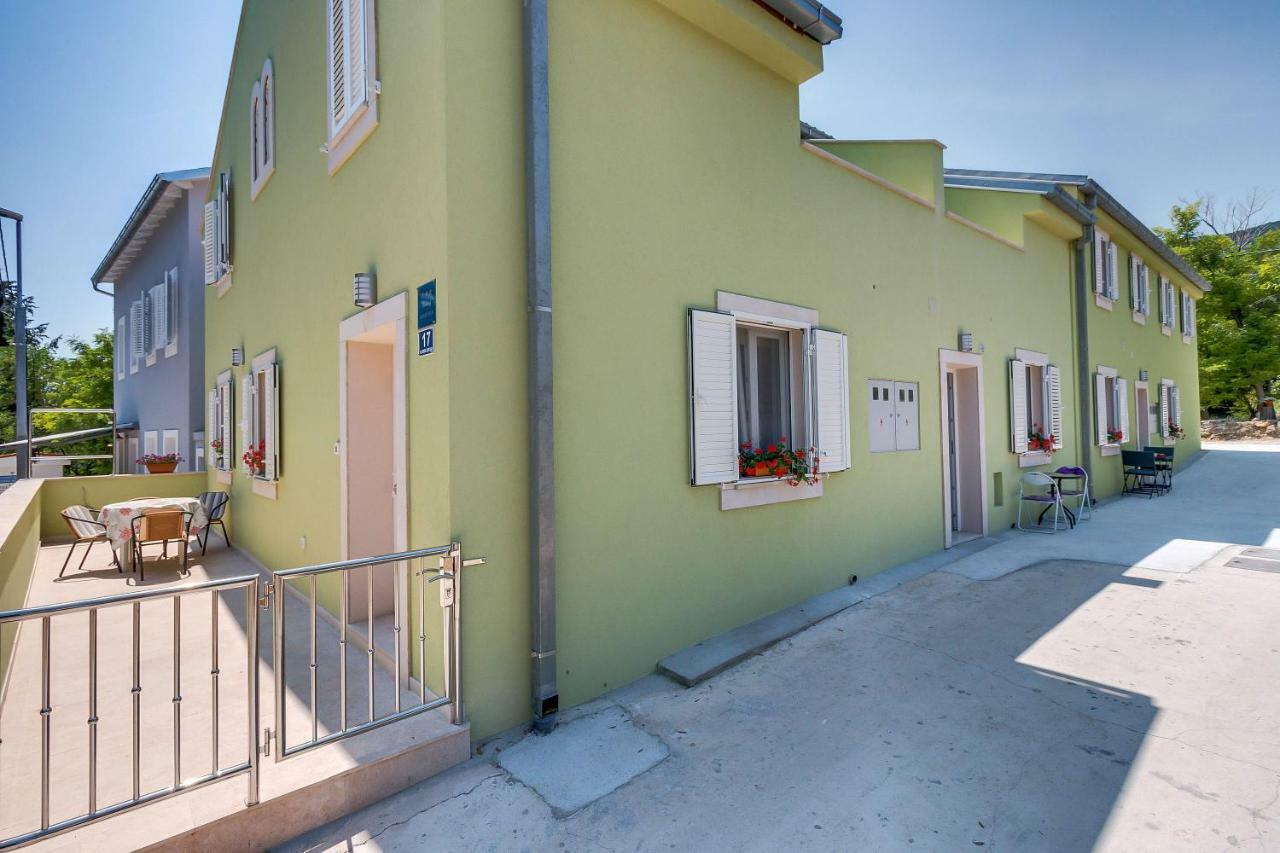 נזרין Apartmani Danica מראה חיצוני תמונה